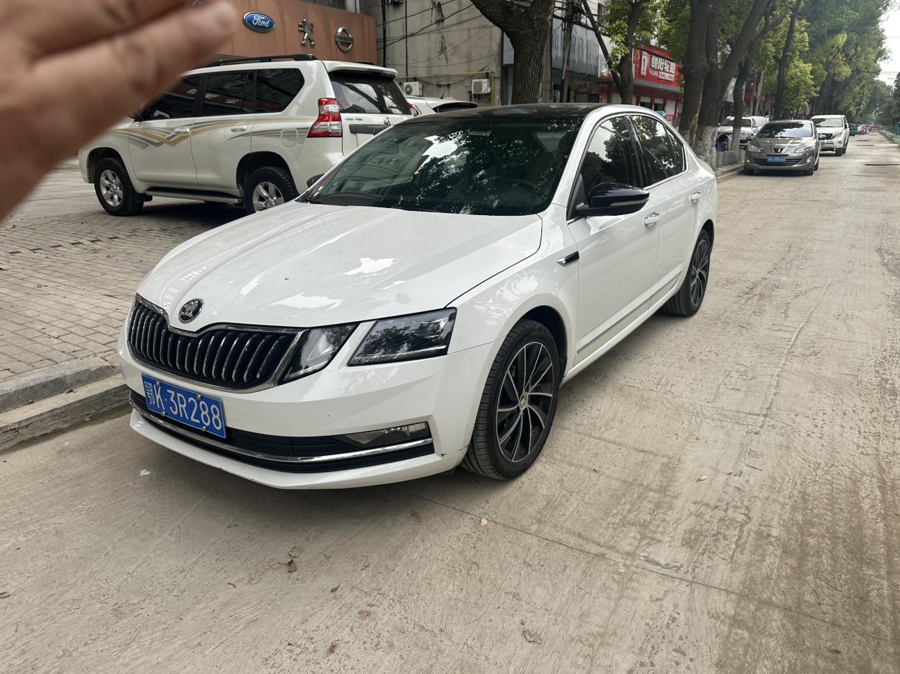 Skoda Octavia 280 TSI DSG Intelligent Luxury China VI 2019