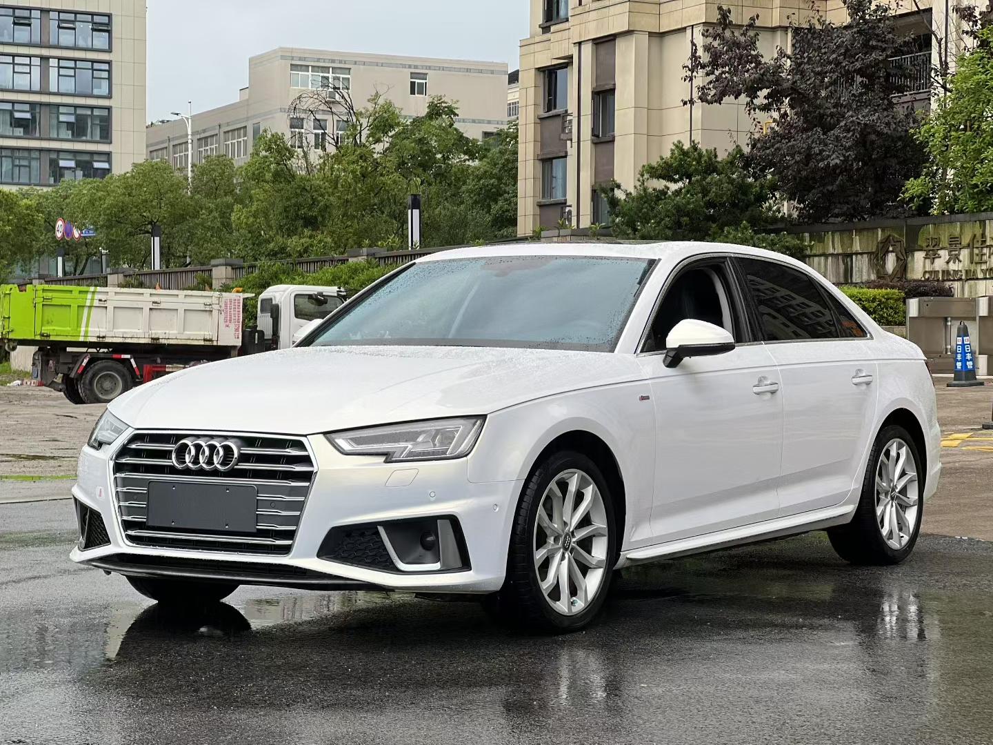 Audi A4L 40 TFSI Sport CN6 2019