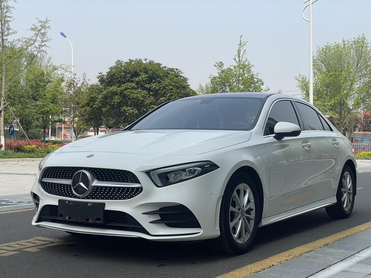 Mercedes Benz Class-A A200L 2019