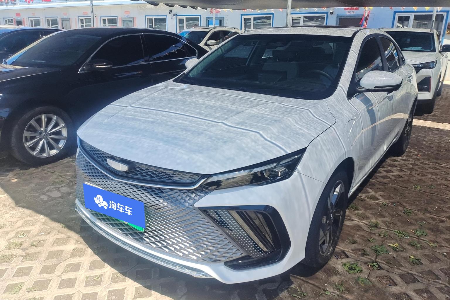 Geely Emgrand-L 1.5TD-DHT Pro 100KM Super Wise 2022