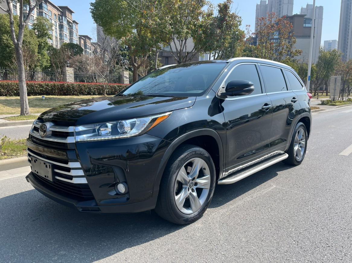 Toyota Highlander Luxury 2WD 7-Seat 2021