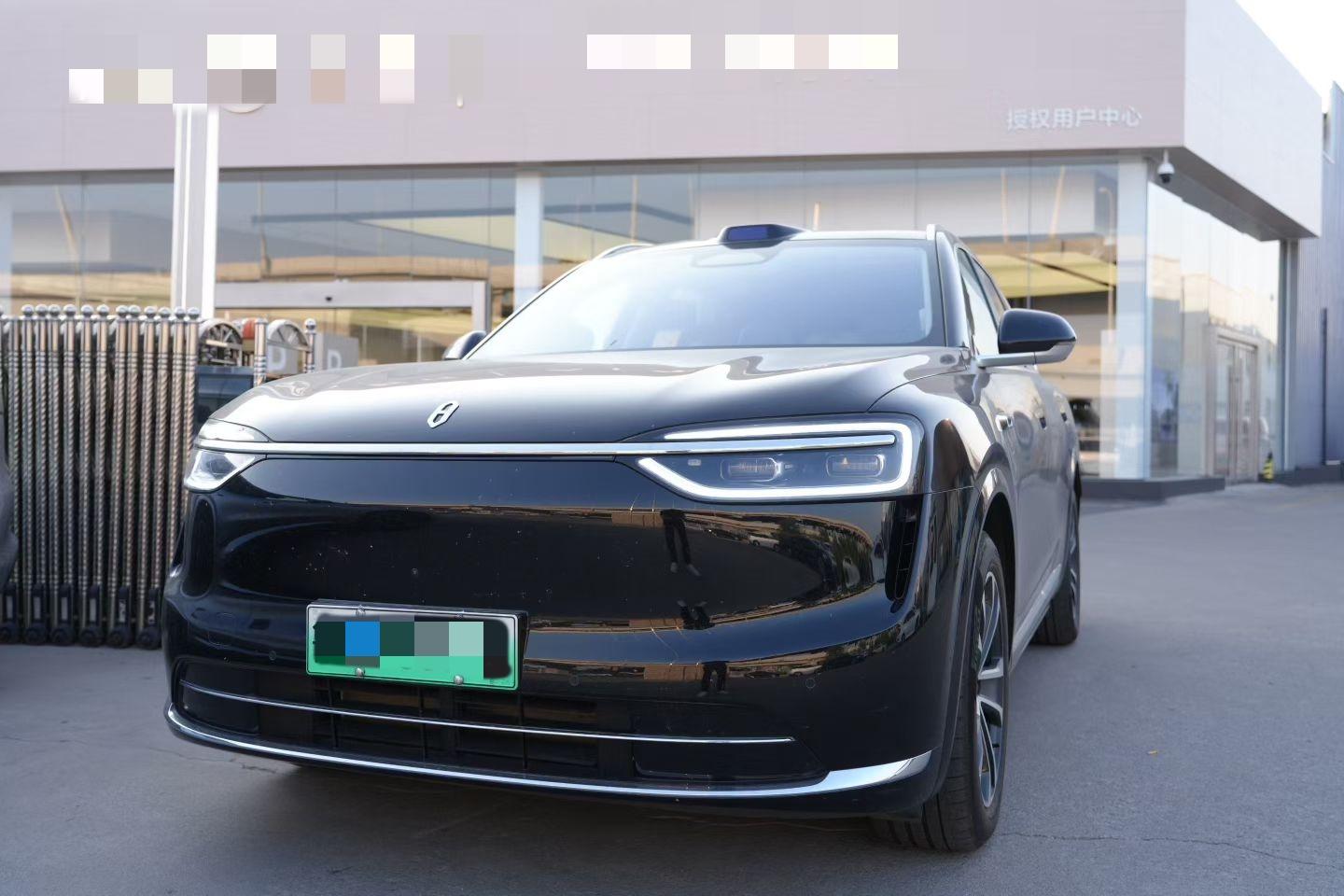 Aito M7 EREV Ultra 6-Seat AWD (192-Line Lidar) 2025