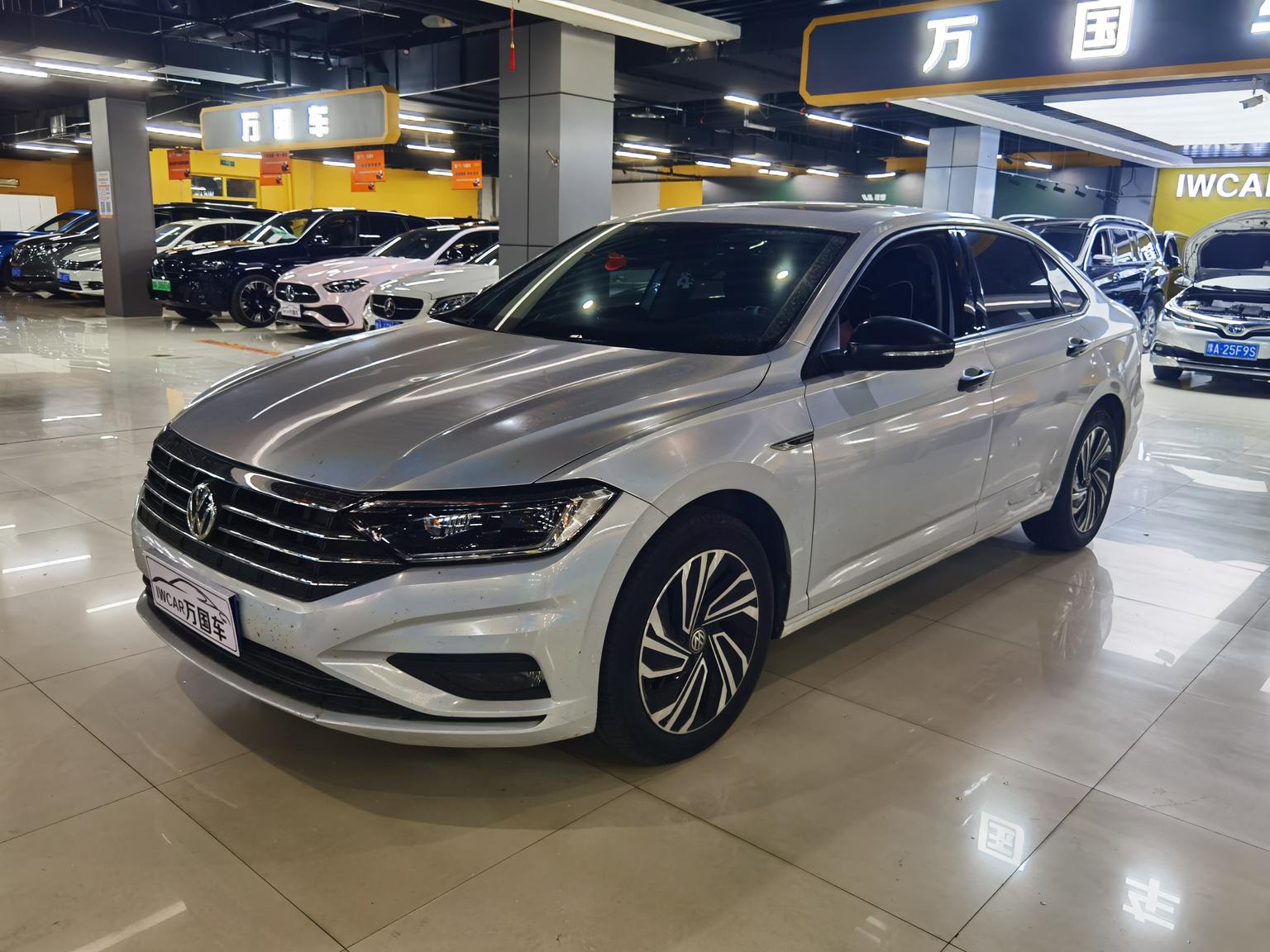 Volkswagen Sagitar 280TSI DSG Luxury Connect 2021