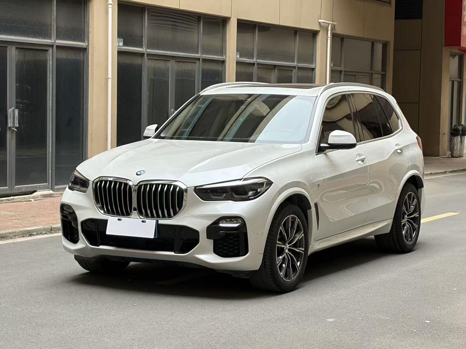 BMW X5 xDrive30i M Sport Package (2L) 2020
