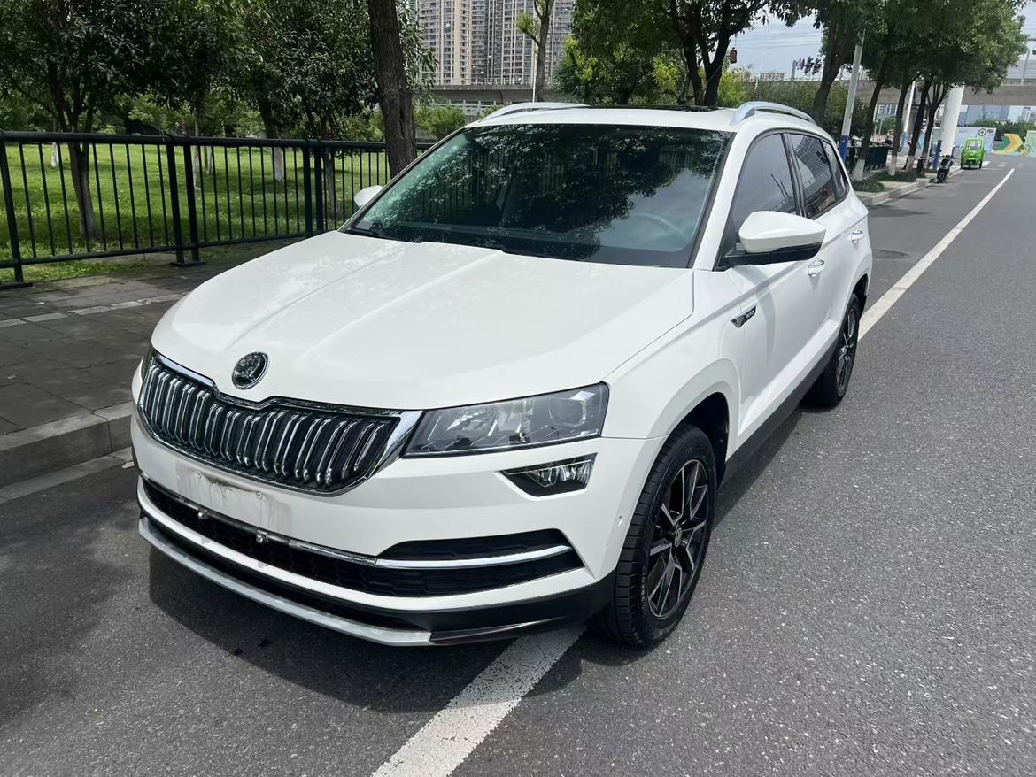 Skoda Karoq 280 TSI Intelligent Plus China V (1.4L) 2019