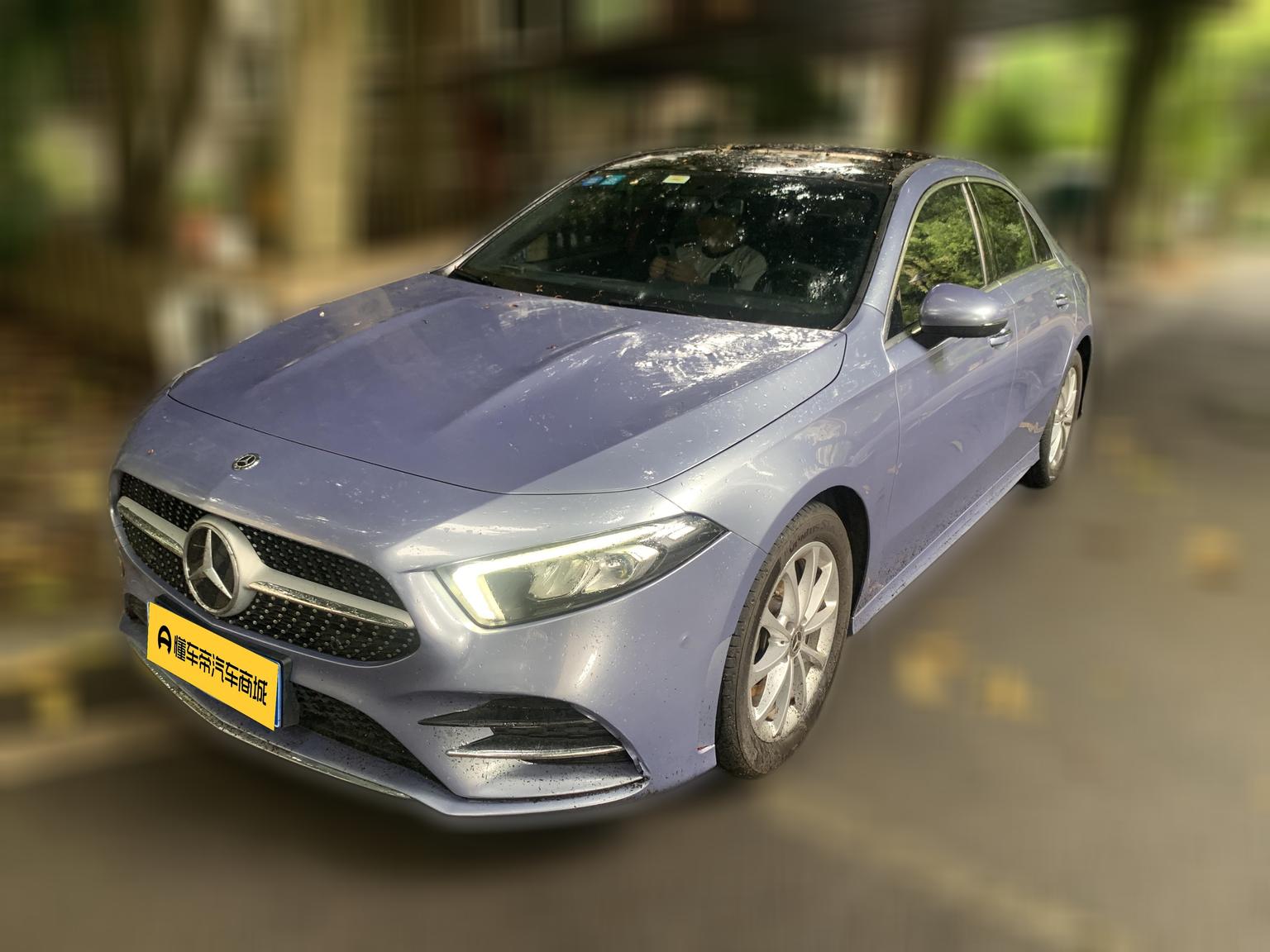 Mercedes Benz Class-A Sport Sedan 2019