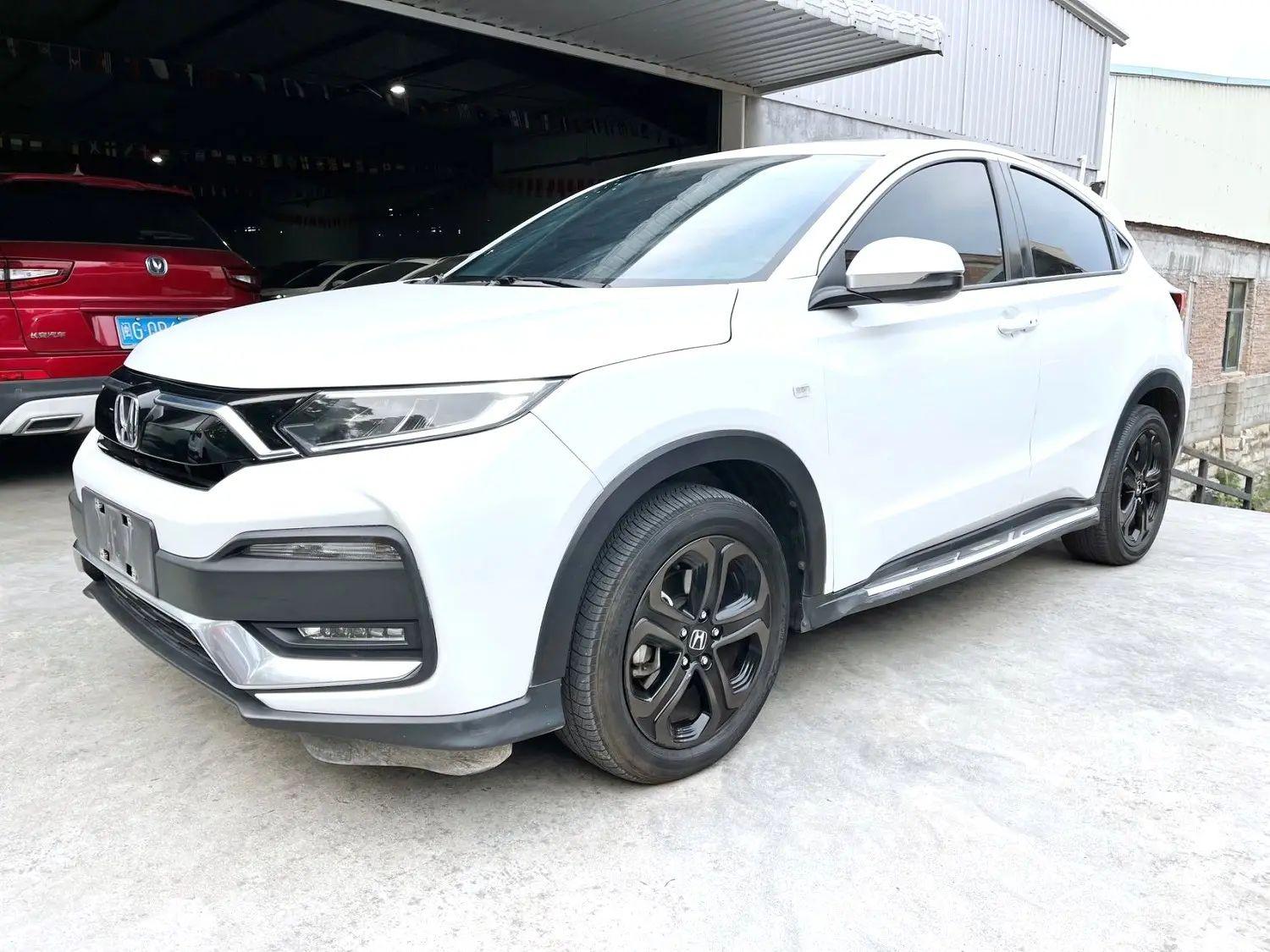 Honda XR-V 220 Turbo CVT Luxury (1.5L) 2021