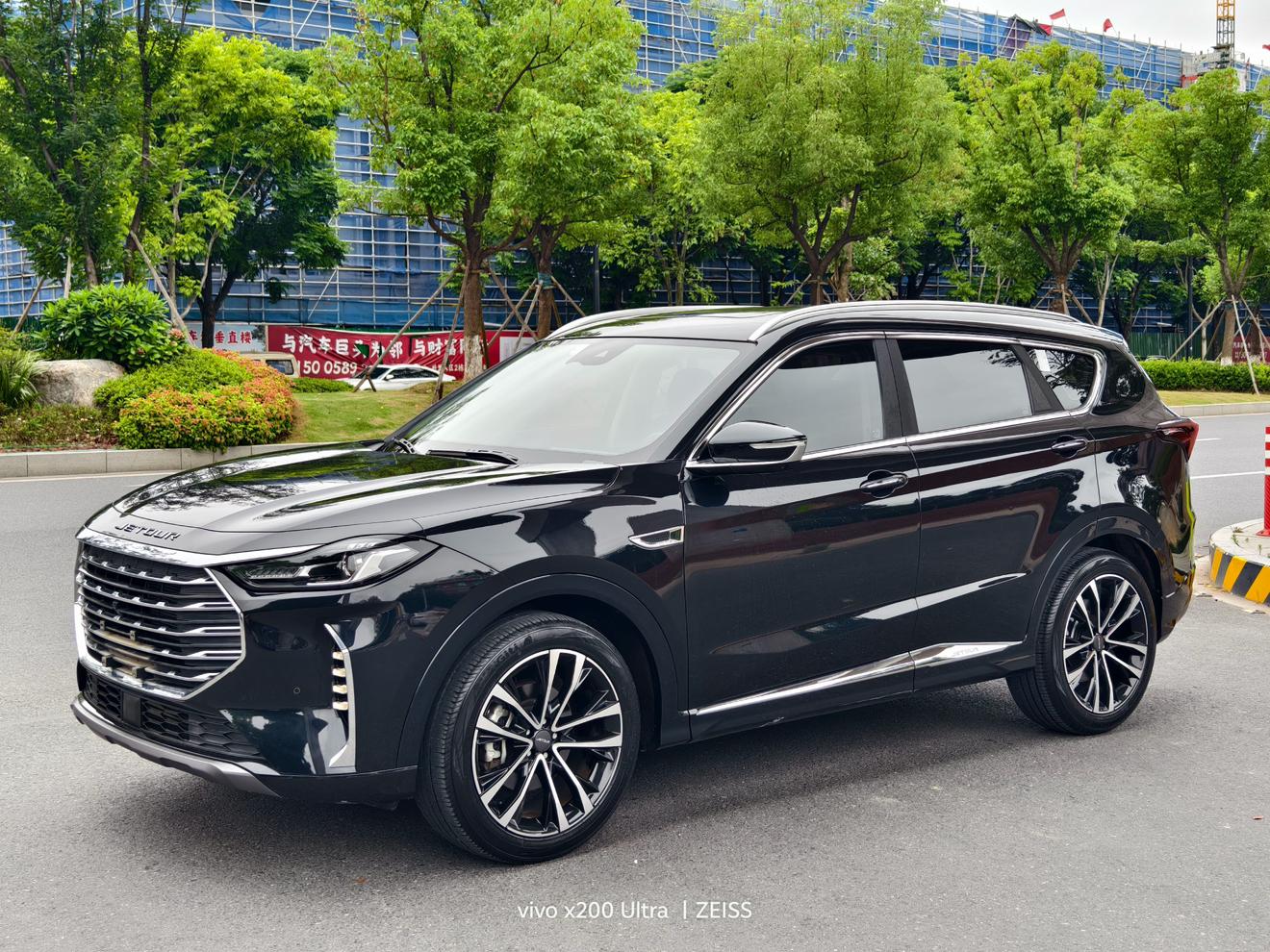 Jetour X70-Plus Earth 7-Seat 2021