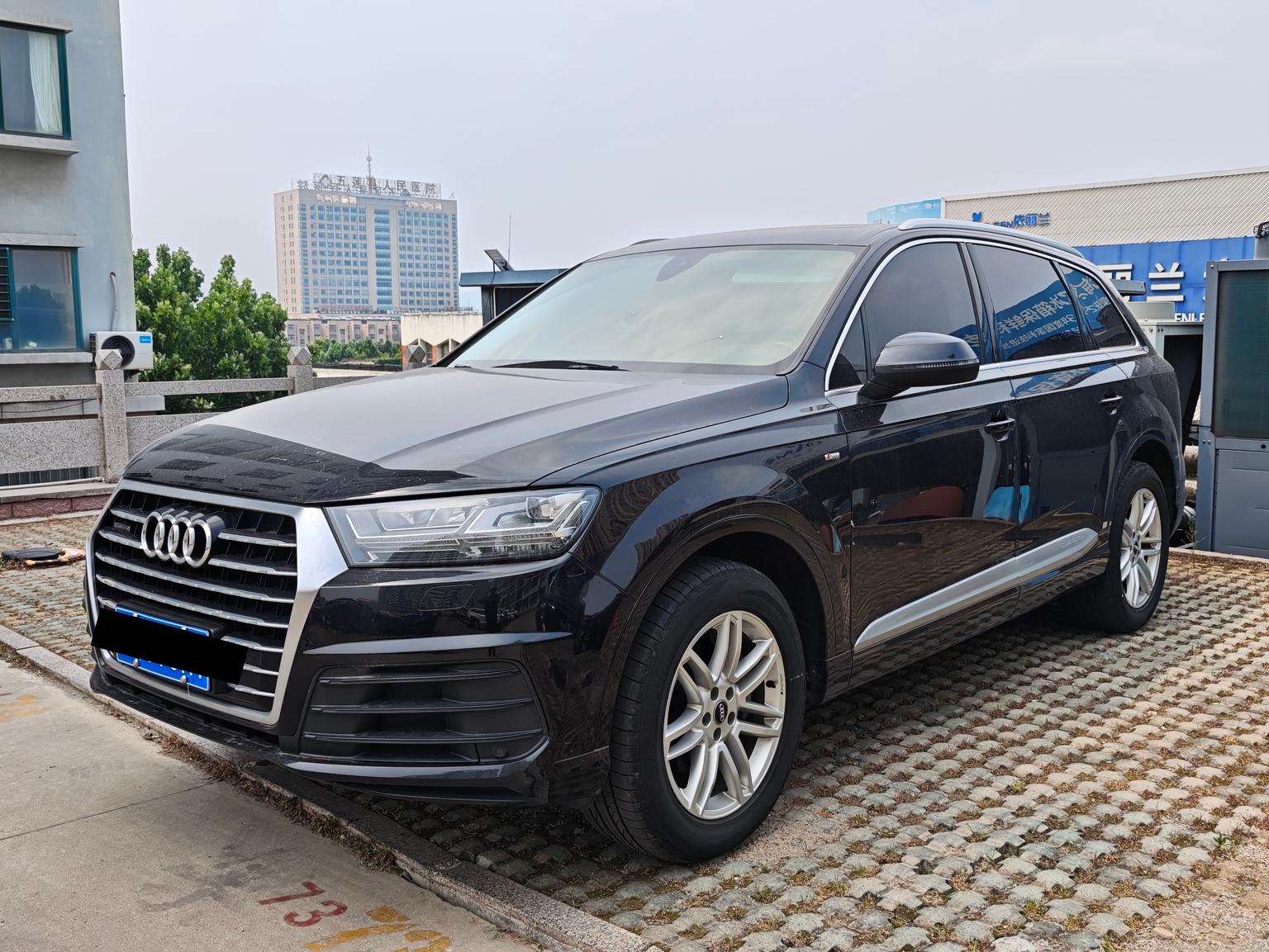 Audi Q7 Comfort Edition 2019