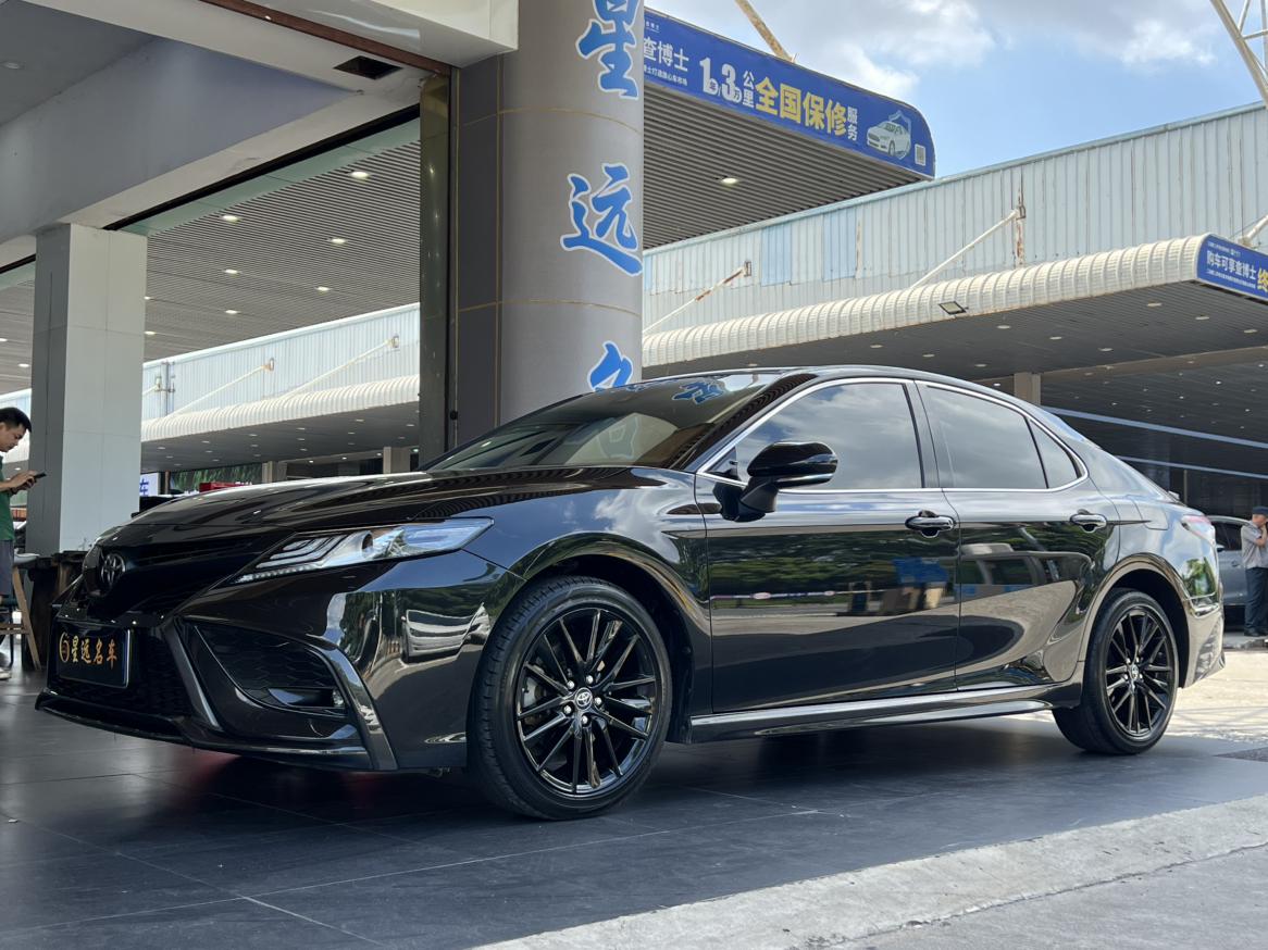 Toyota Camry S Knight 2023