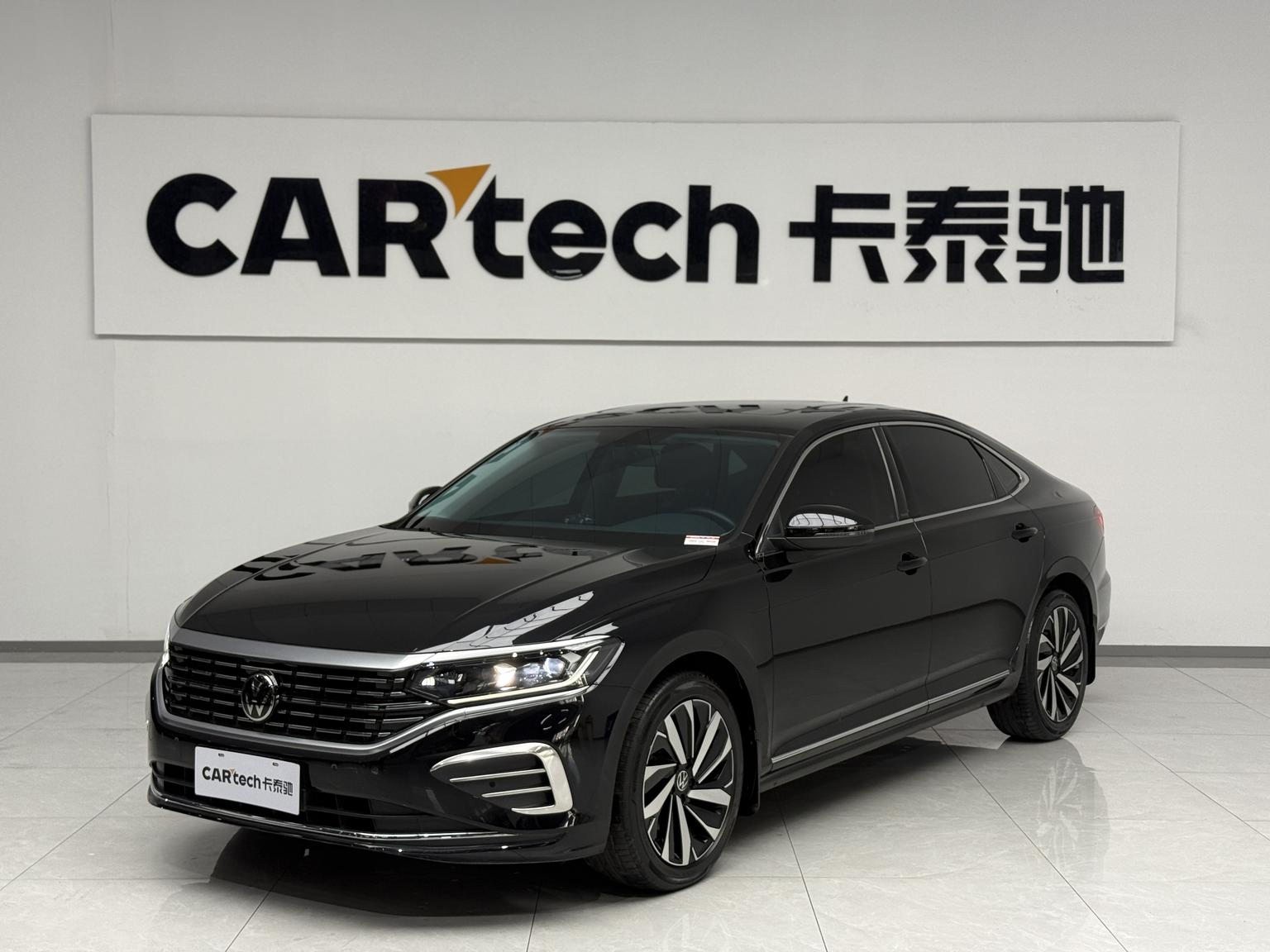 Volkswagen Passat Outstanding 330TSI Elite 2025