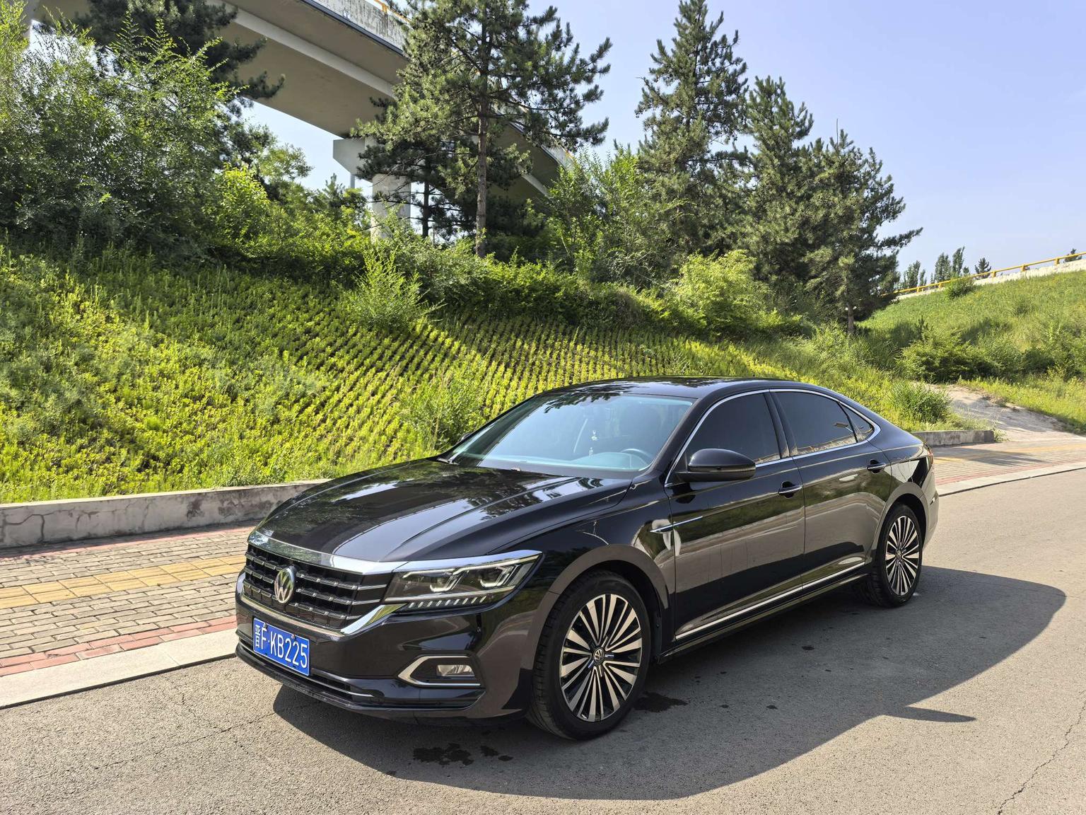 Volkswagen Passat 330TSI Luxury 2019