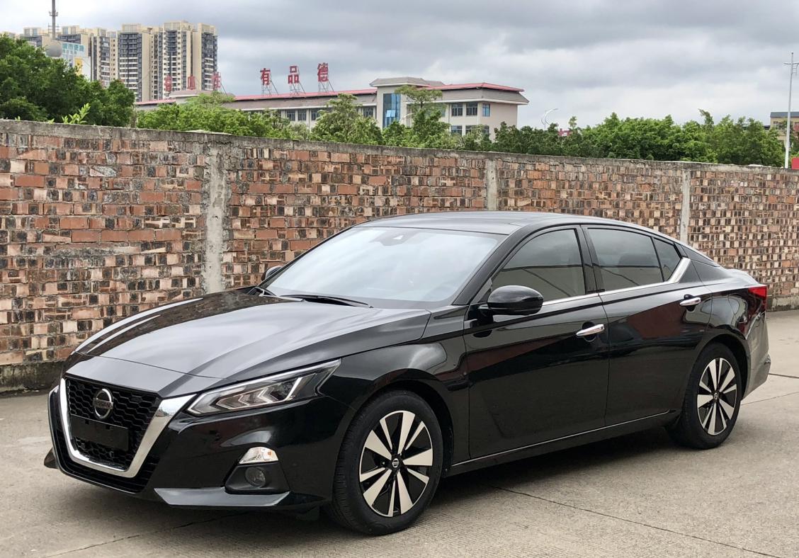 Nissan Altima XL Upper Smart Motion 2021