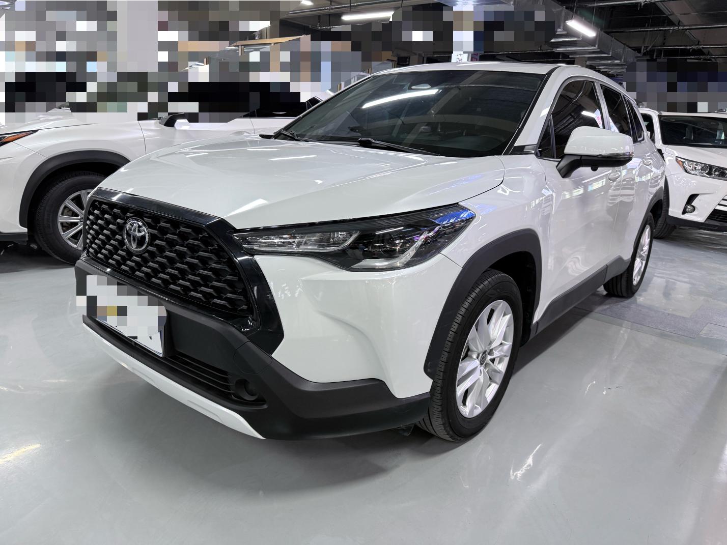 Toyota Corolla 2.0L CVT Luxury (2L) 2024
