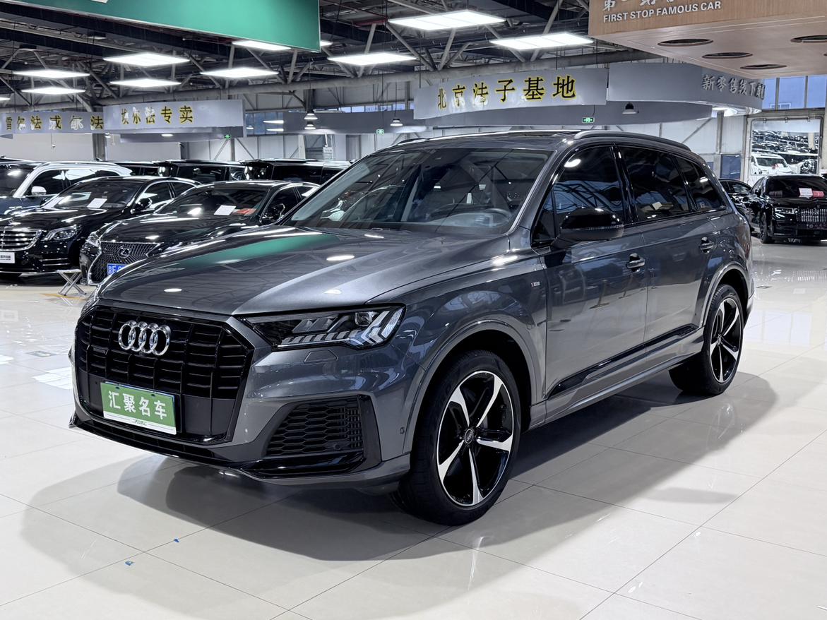 Audi Q7 55 TFSI quattro 2021