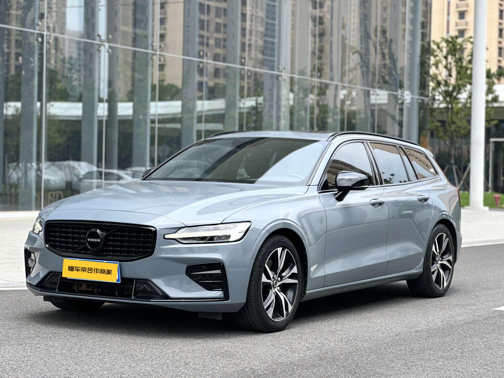 Volvo V60 Intelligent Premium Sport 2021