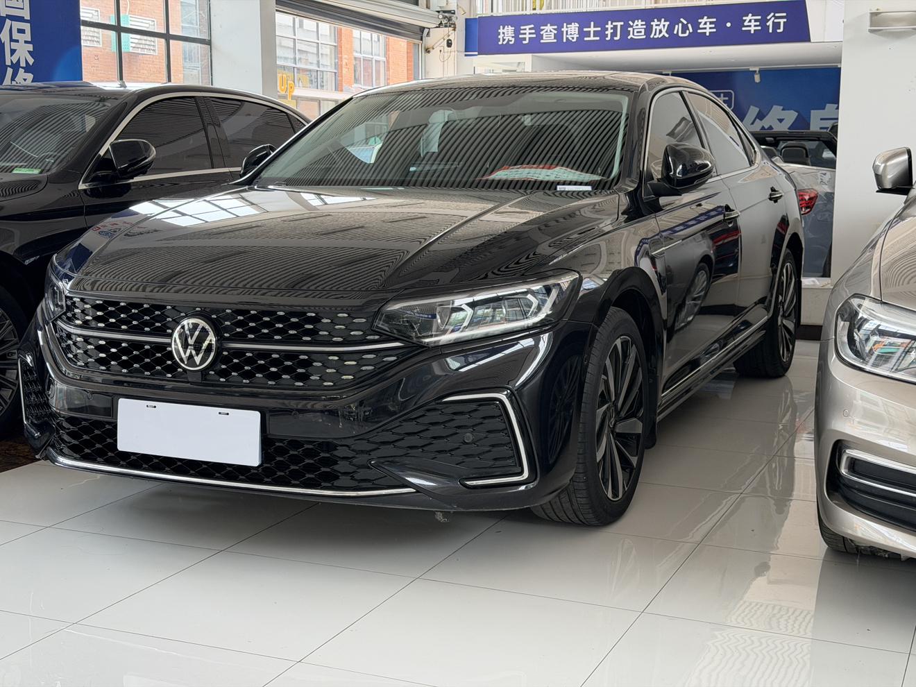 Volkswagen Passat 330TSI Prestige 2022