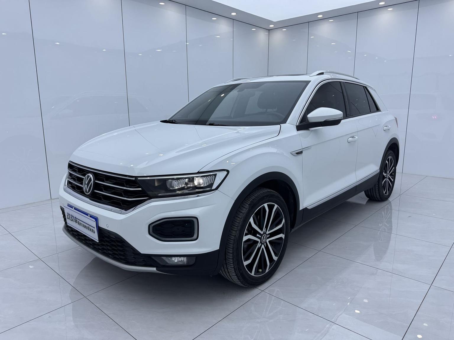 Volkswagen T-ROC 280TSI DSG 4WD Luxury Connect 2022