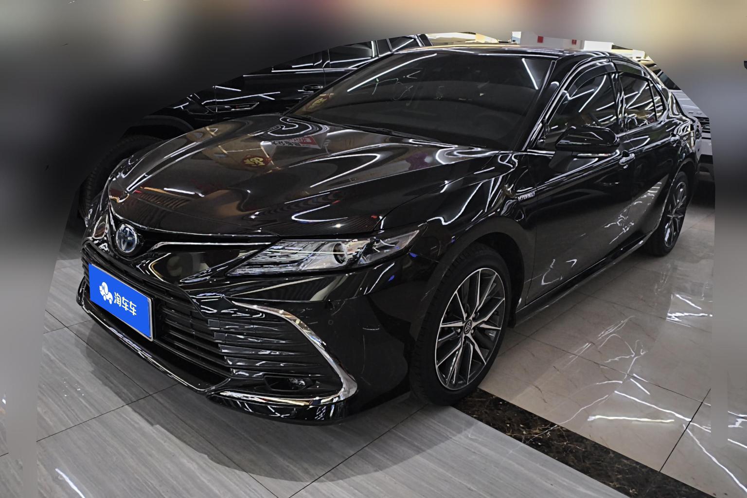 Toyota Camry 2.5HG Deluxe 2023
