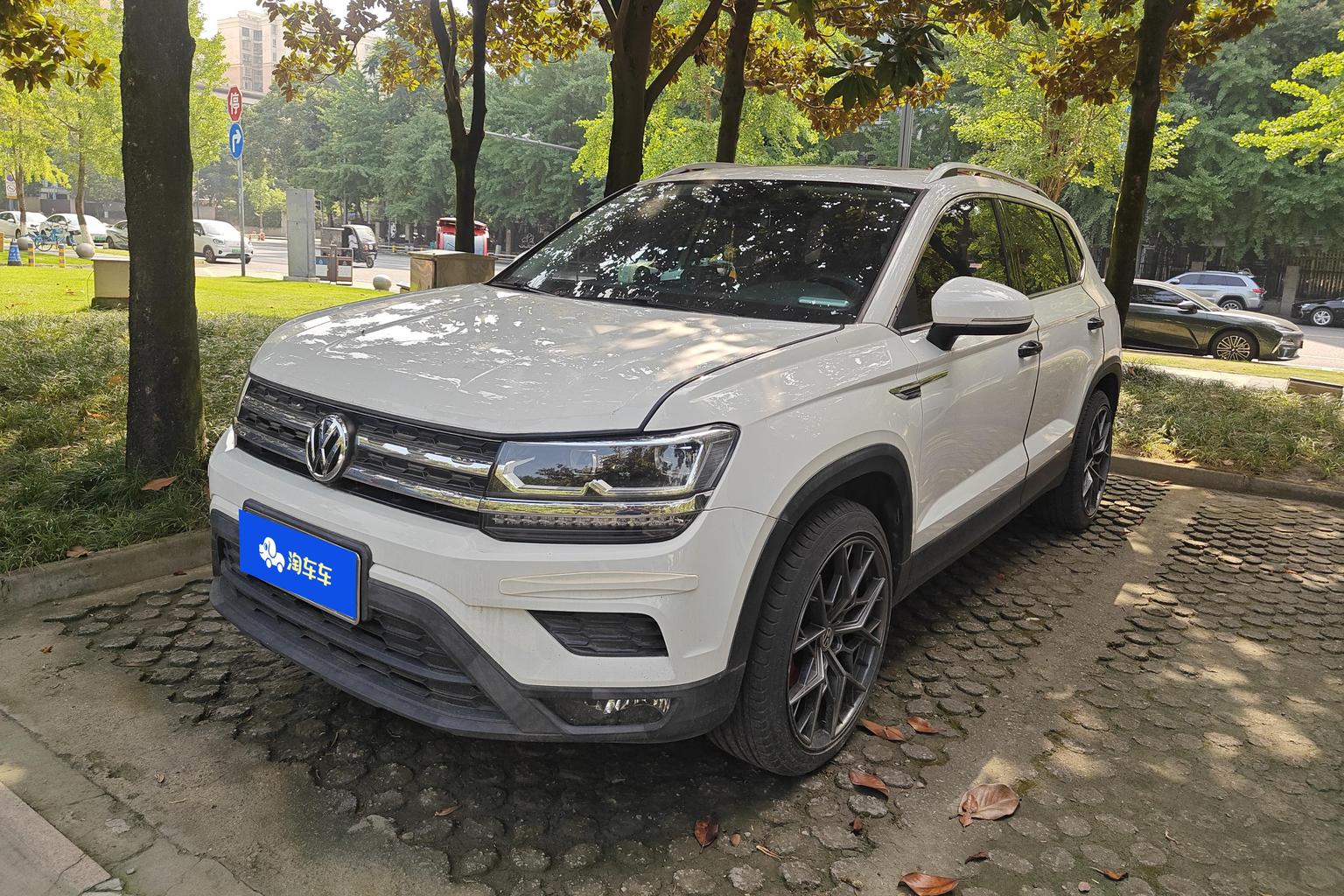 Volkswagen Tharu 280TSI Luxury 2WD (1.4L) 2019