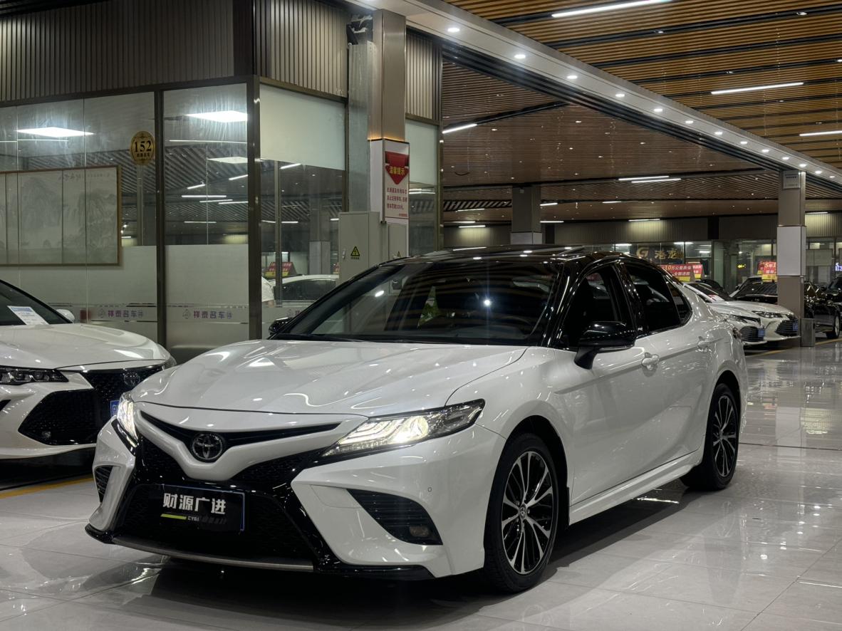 Toyota Camry 2.0S Edge Fashion (2L) 2019