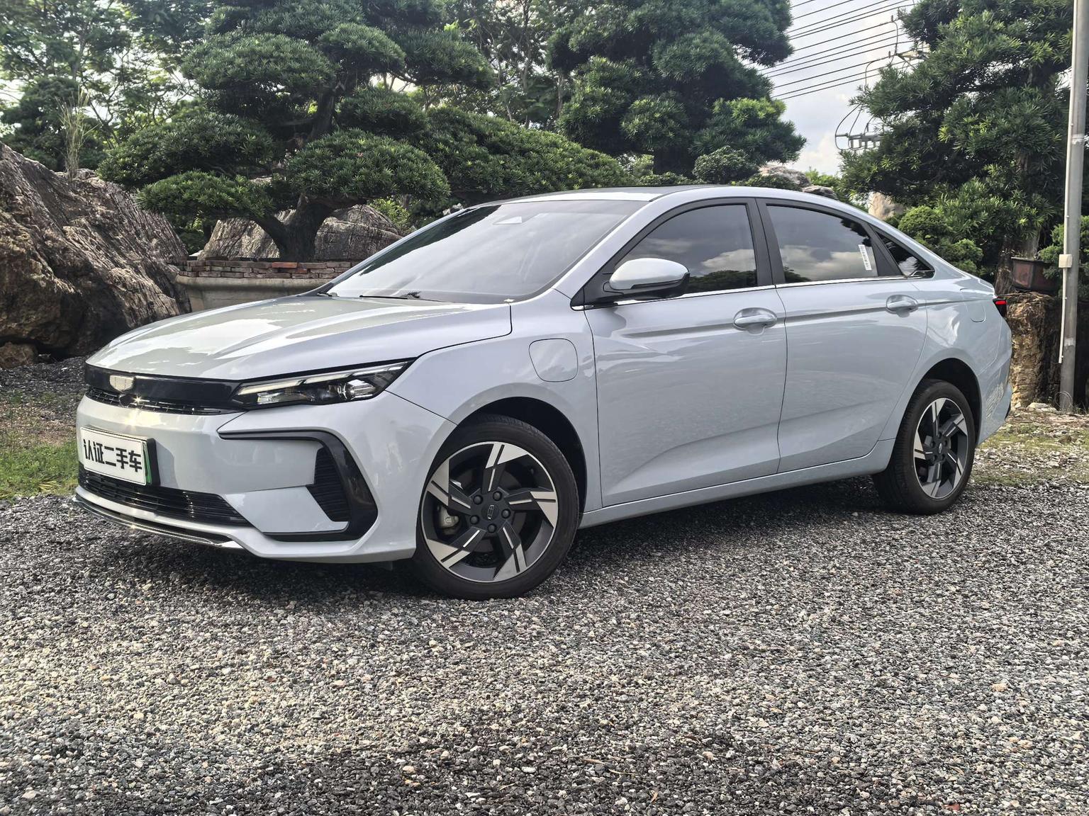 Geely Emgrand-L 1.5TD-DHT Pro Champion 100KM Excellence 2024