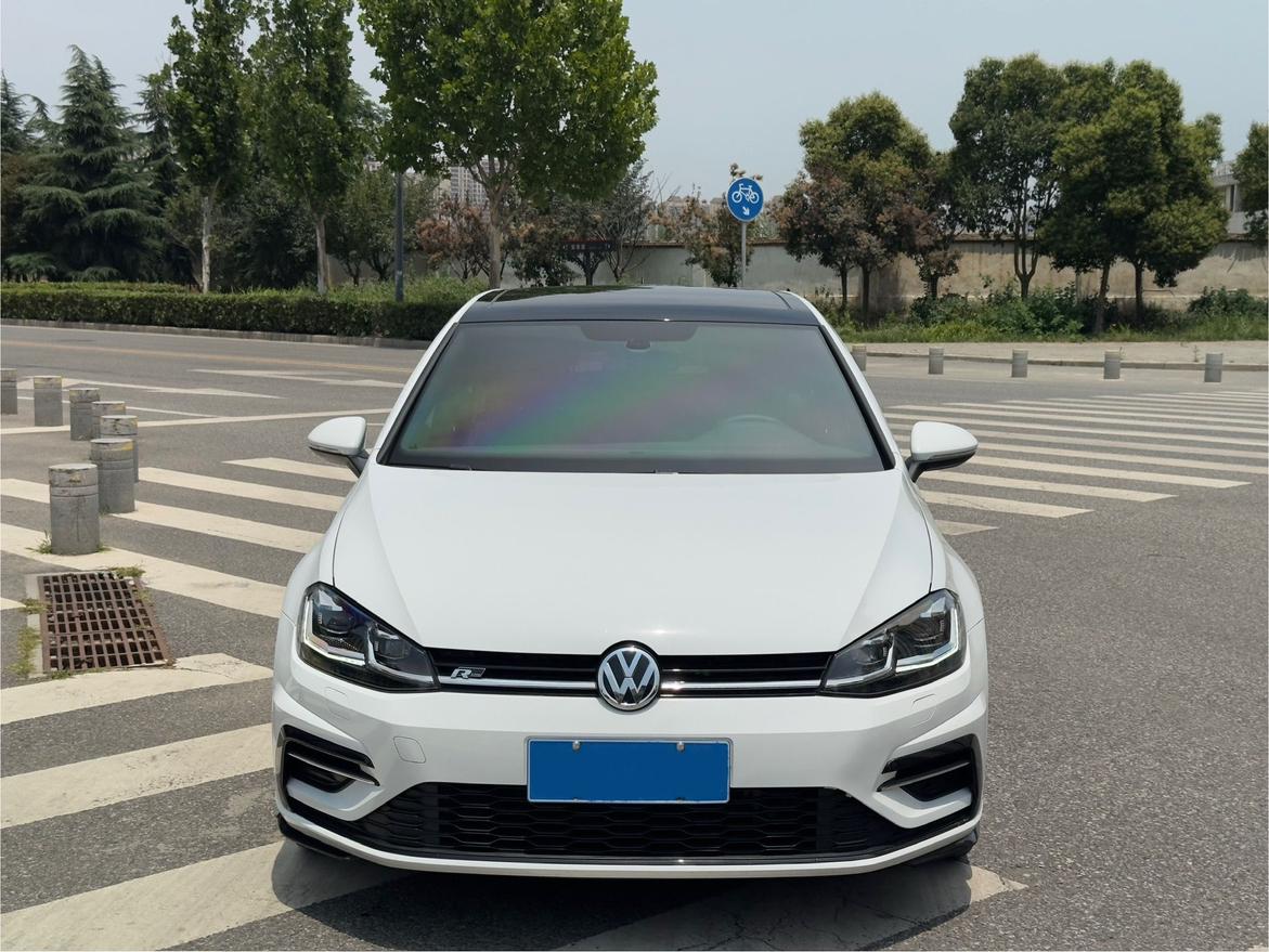 Volkswagen Golf Beloved 280TSI DSG R-Line 2020
