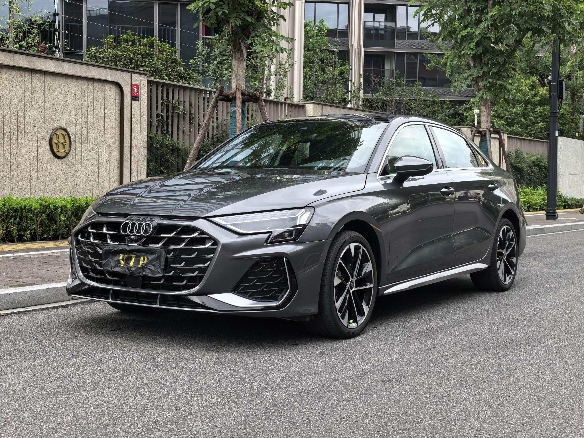 Audi A3 Feichi Premium + Luxury Selection Package 2025