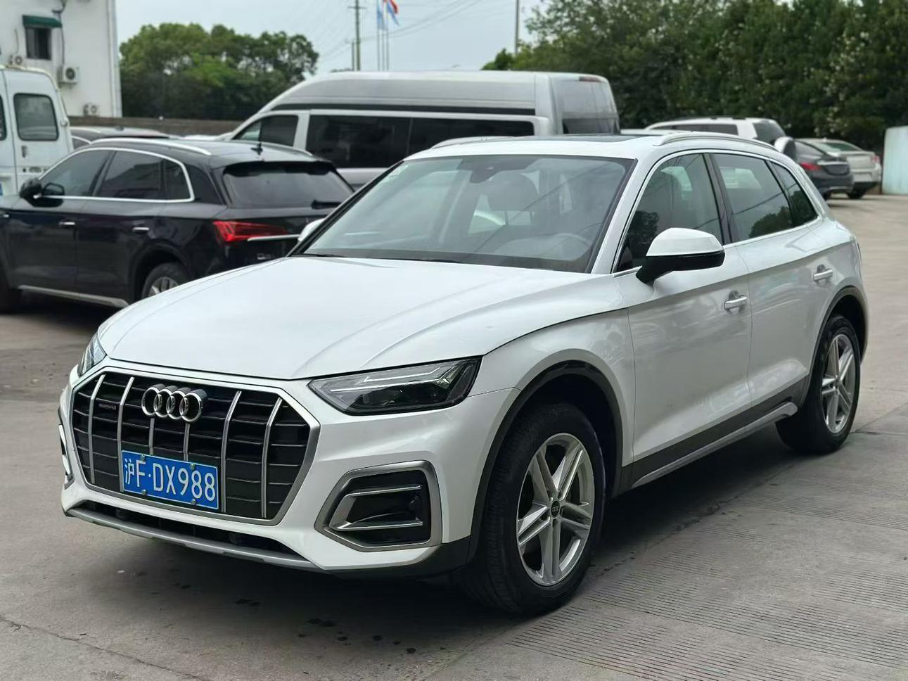 Audi Q5L 40T Fashion Elegant (2L) 2022