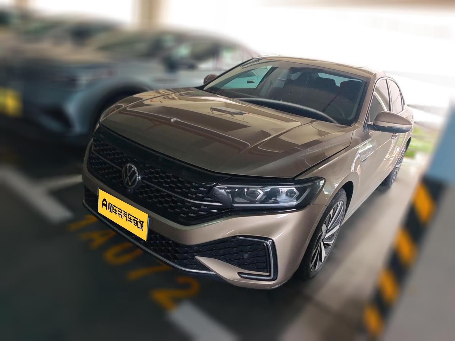 Volkswagen Passat 330TSI Stardust Prestige 2022