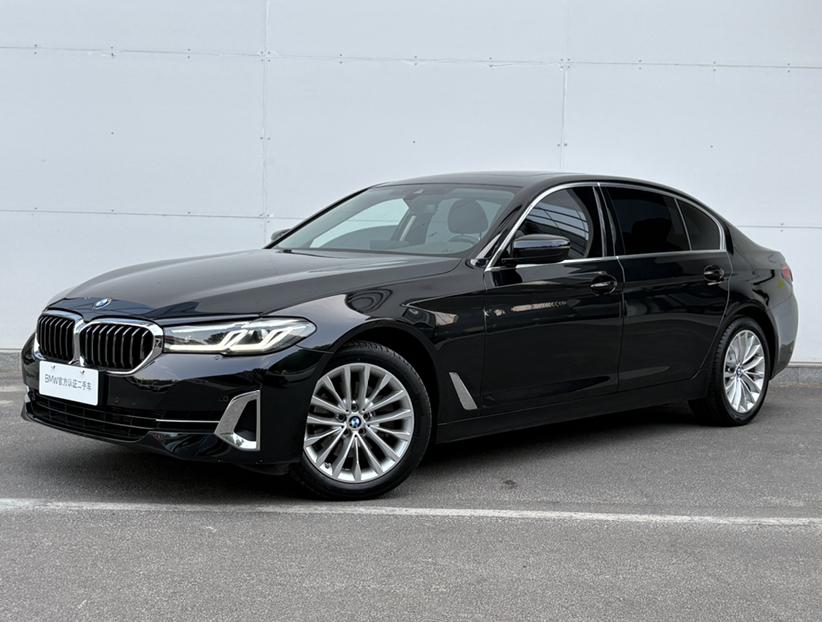 BMW 5 Series 525Li Luxury Package 2022