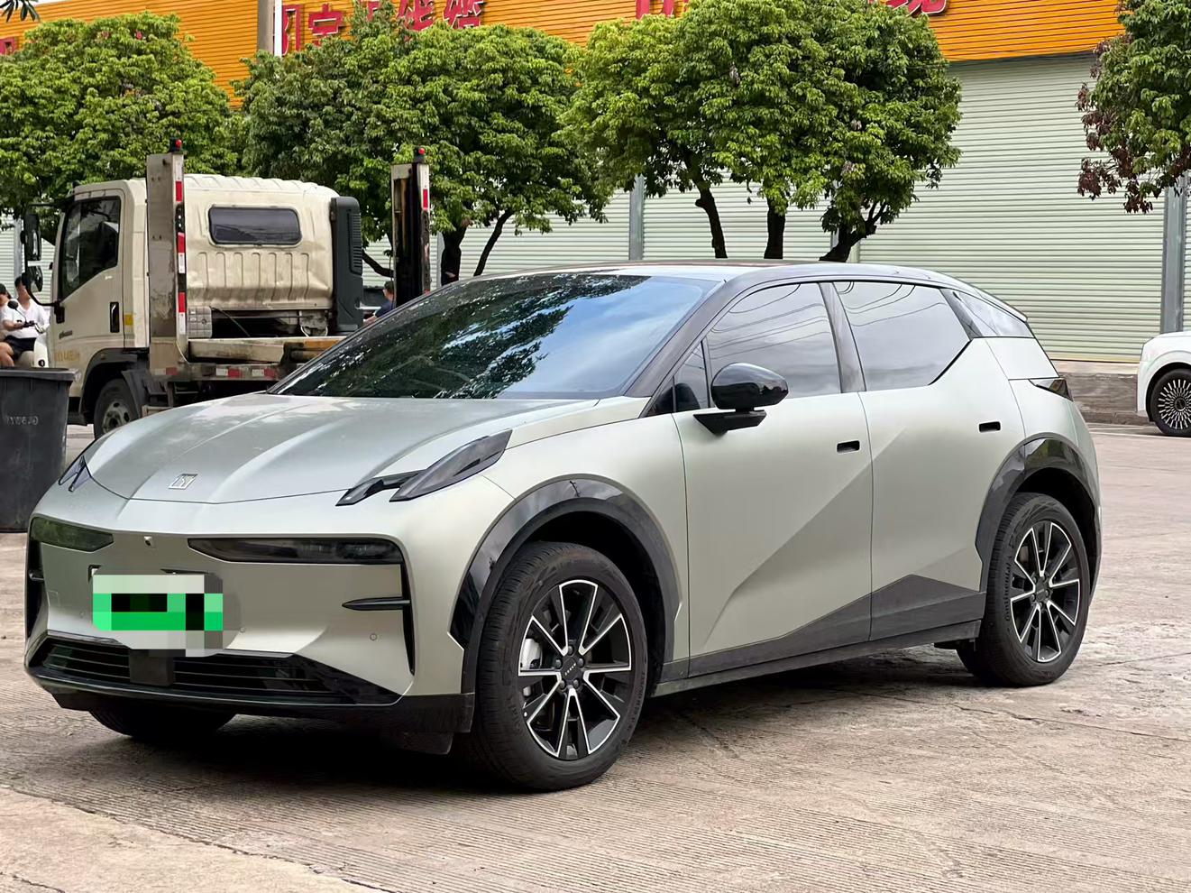 Zeekr X Max 5-Seat 2026