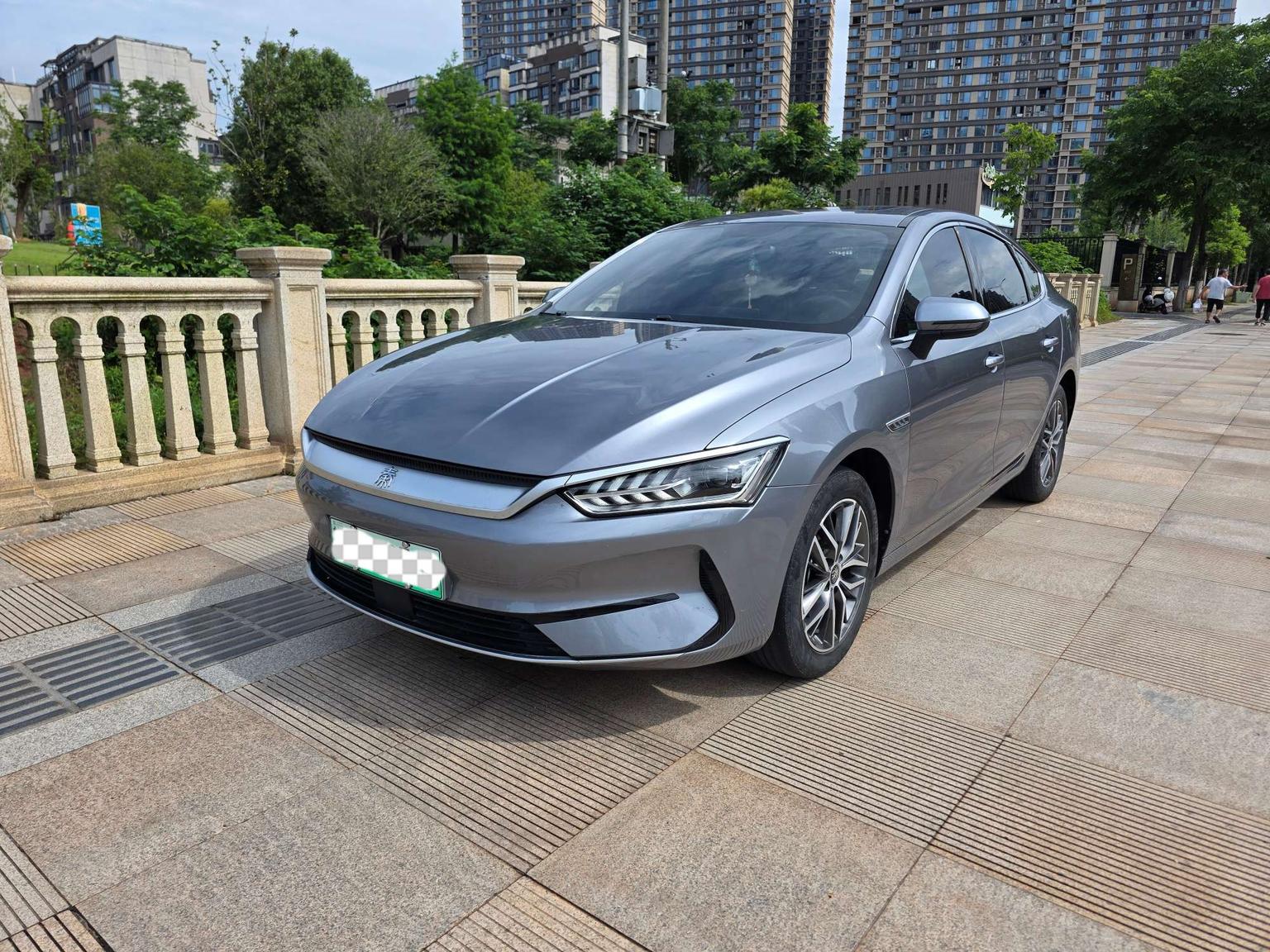 BYD QIN-Plus-EV 400KM Luxury 2022