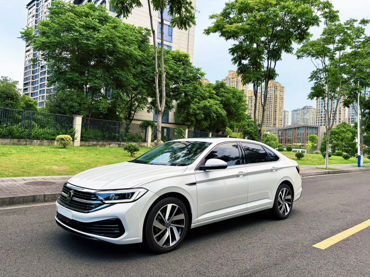 Volkswagen Sagitar 300TSI DSG Fly (1.5L) 2023