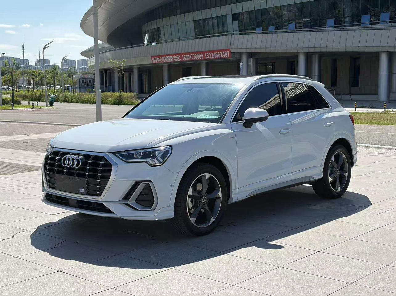 Audi Q3 35 TFSI Fashion Dynamic (1.4L) 2023