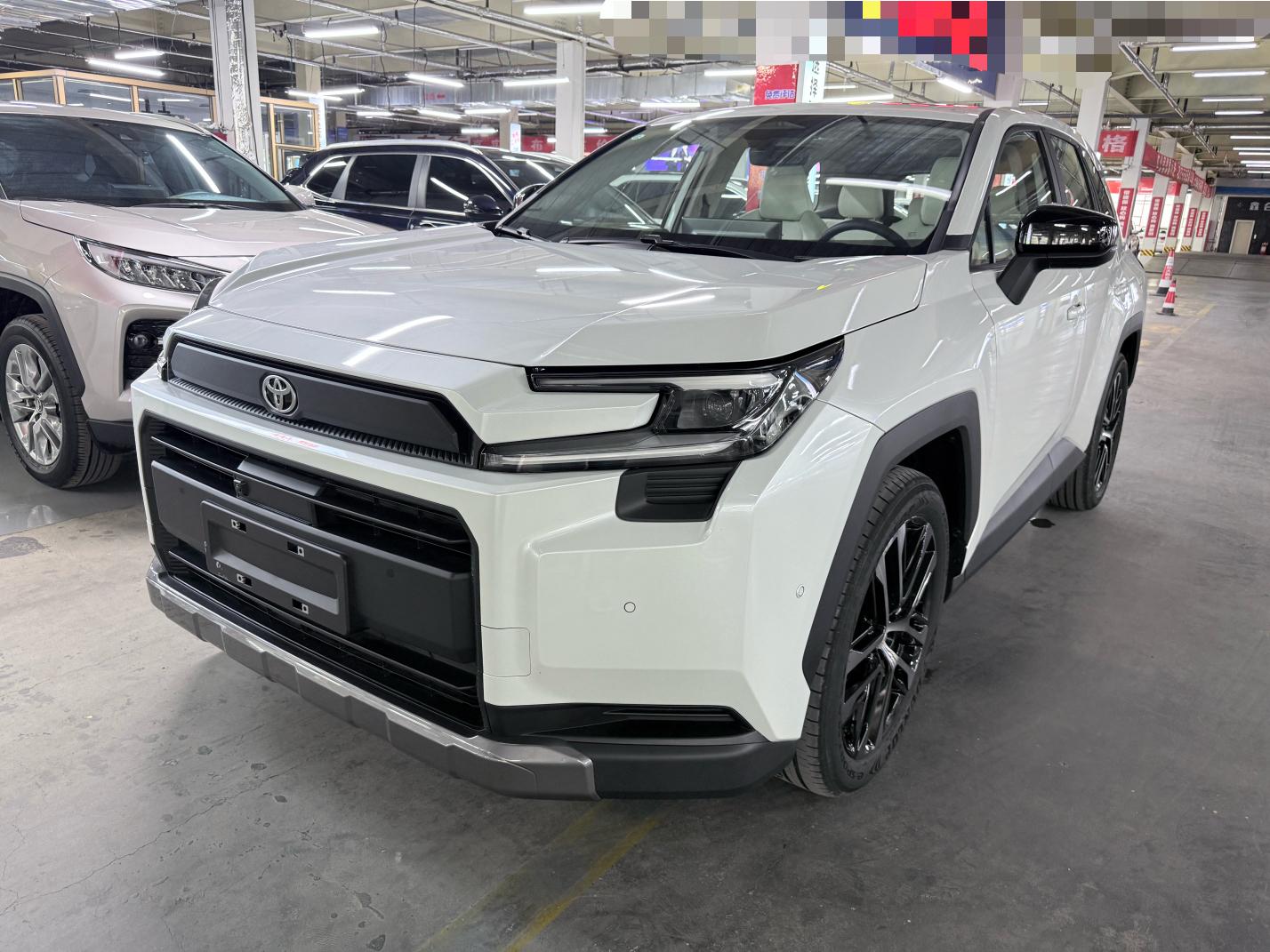 Toyota RAV4 Hybrid 2.5L AWD Flagship 2026