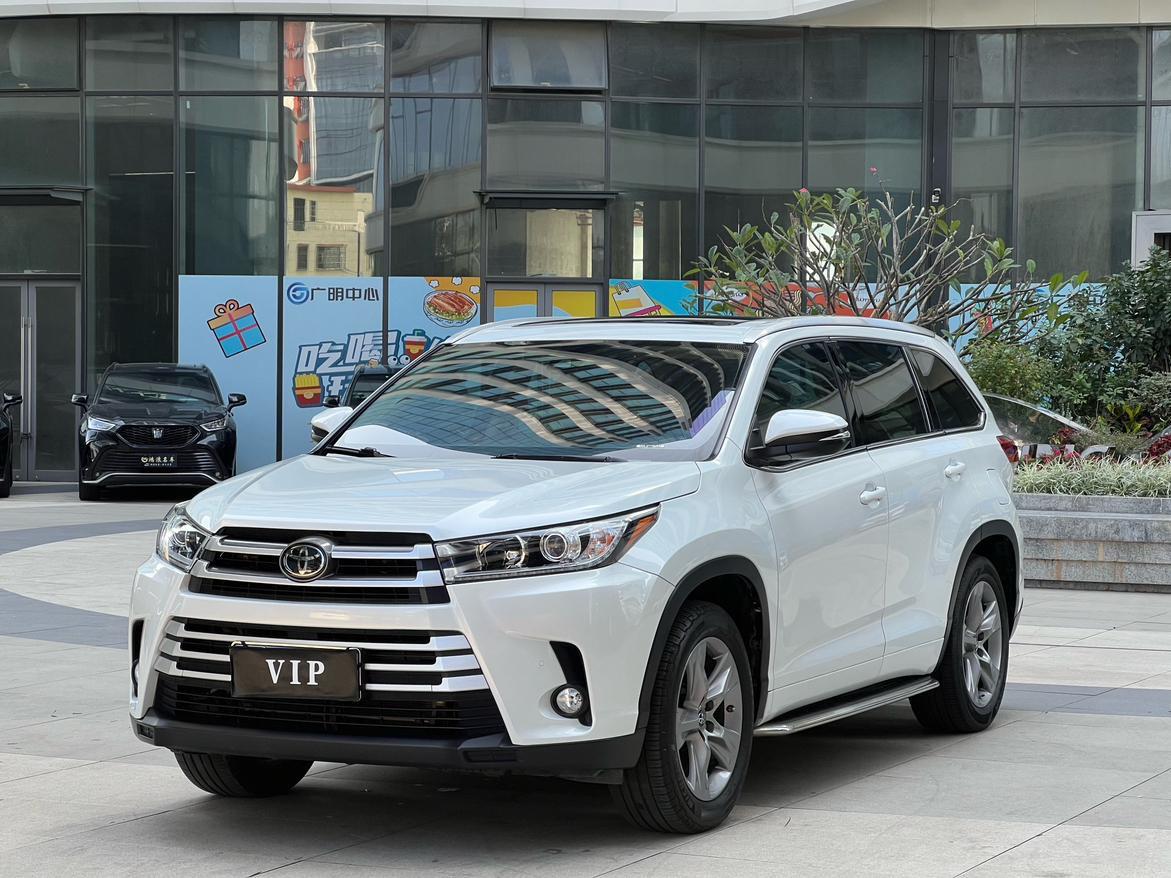 Toyota Highlander Luxury 2WD 7-Seat 2021