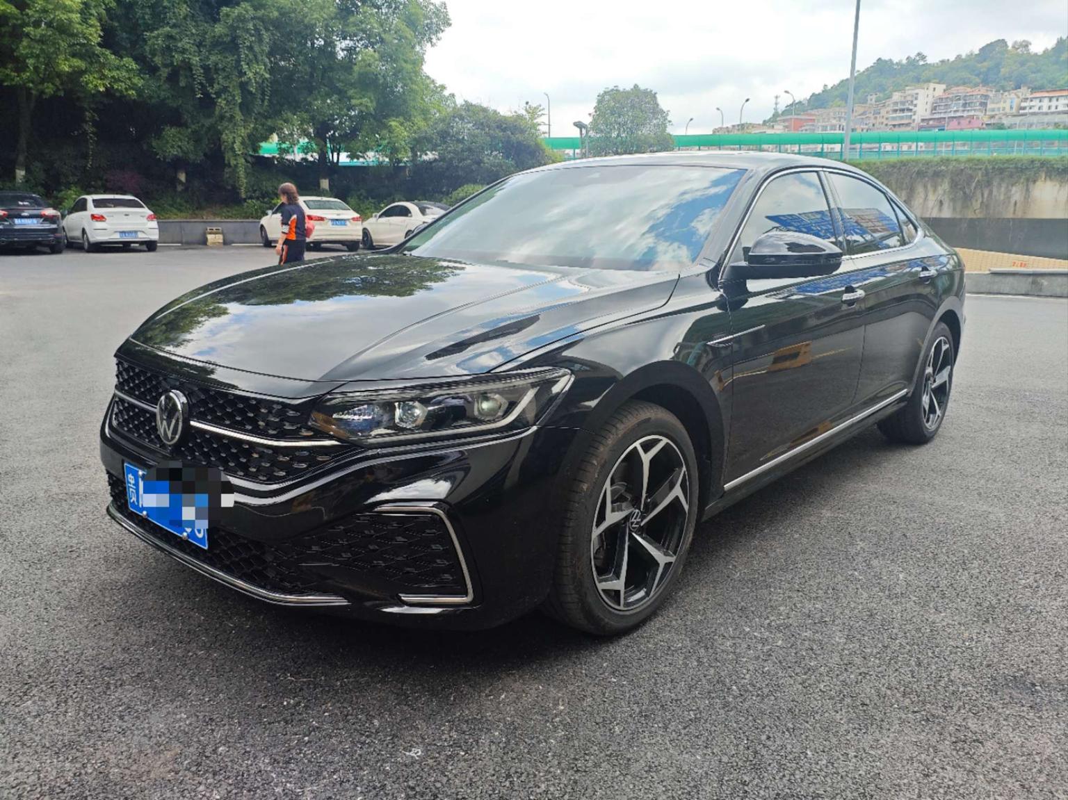 Volkswagen Passat Outstanding 380TSI Starry Longyao (2L) 2026