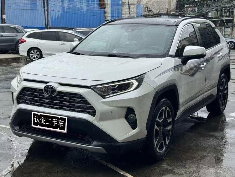 Toyota RAV4 2.0L CVT 2WD Prestige 2021