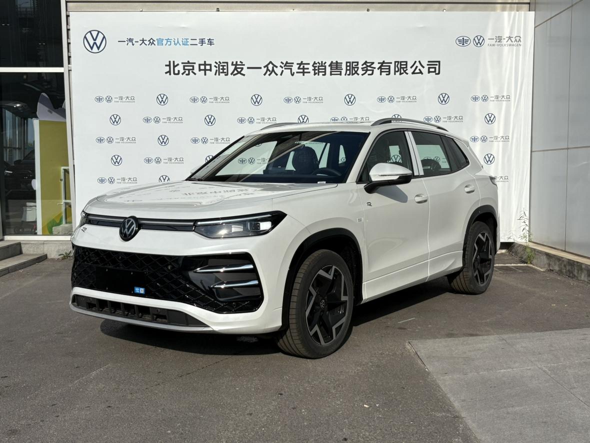 Volkswagen Tayron 380TSI AWD Luxury 2025