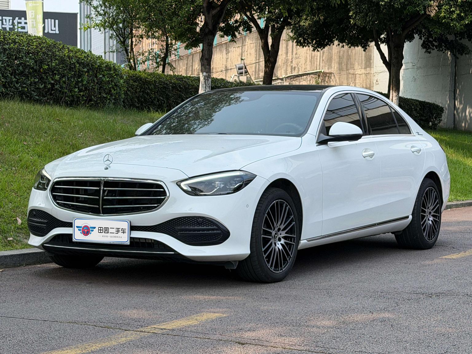 Mercedes Benz Class-C C 260 L 2024
