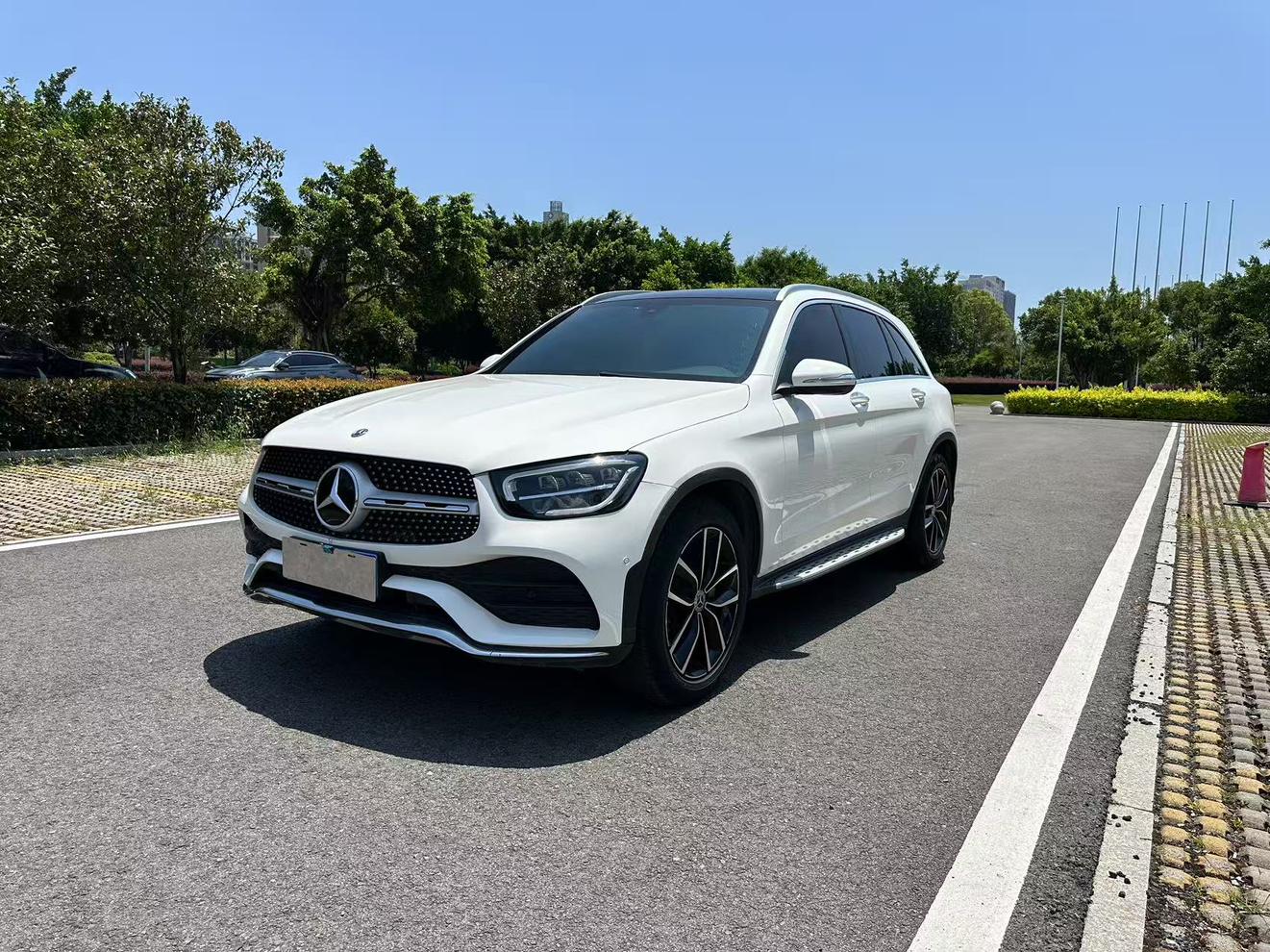 Mercedes GLC 260 L 4MATIC Luxury (2L) 2020