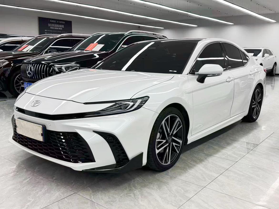Toyota Camry 2.0S Sport 2024
