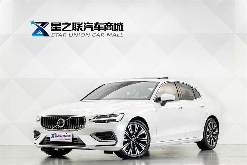 Volvo S60 Intelligent Premium Luxury (2L) 2024