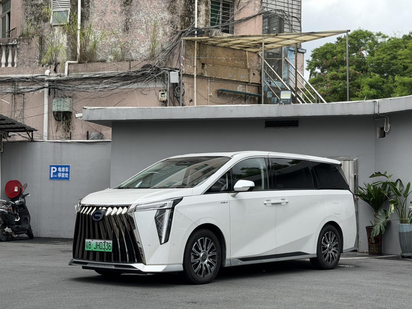 Gac Trumpchi E9 2.0TM Master 2023