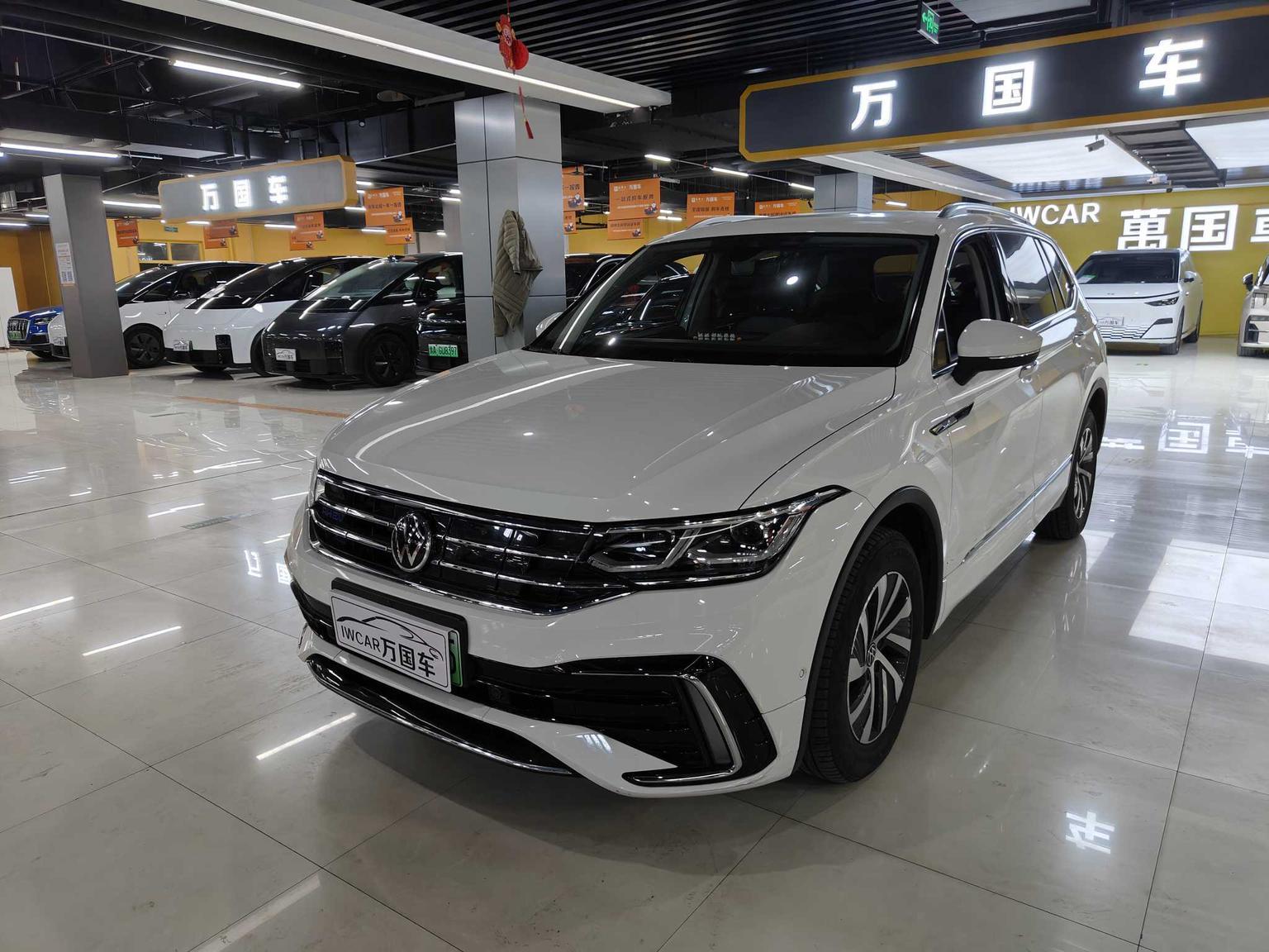 Volkswagen Tiguan-L 430PHEV Plug-in Hybrid Flagship 2022