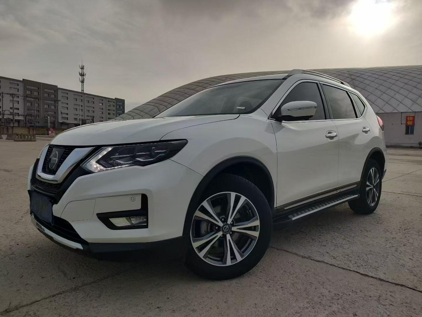 Nissan X-Trail 2.5L CVT Luxury Navigation 4WD 2020