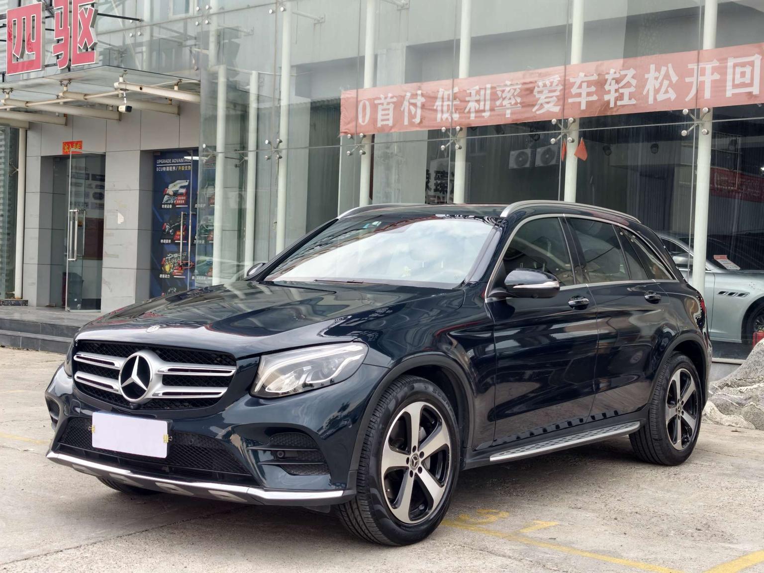 Mercedes GLC 260 L 4MATIC Luxury (2L) 2019