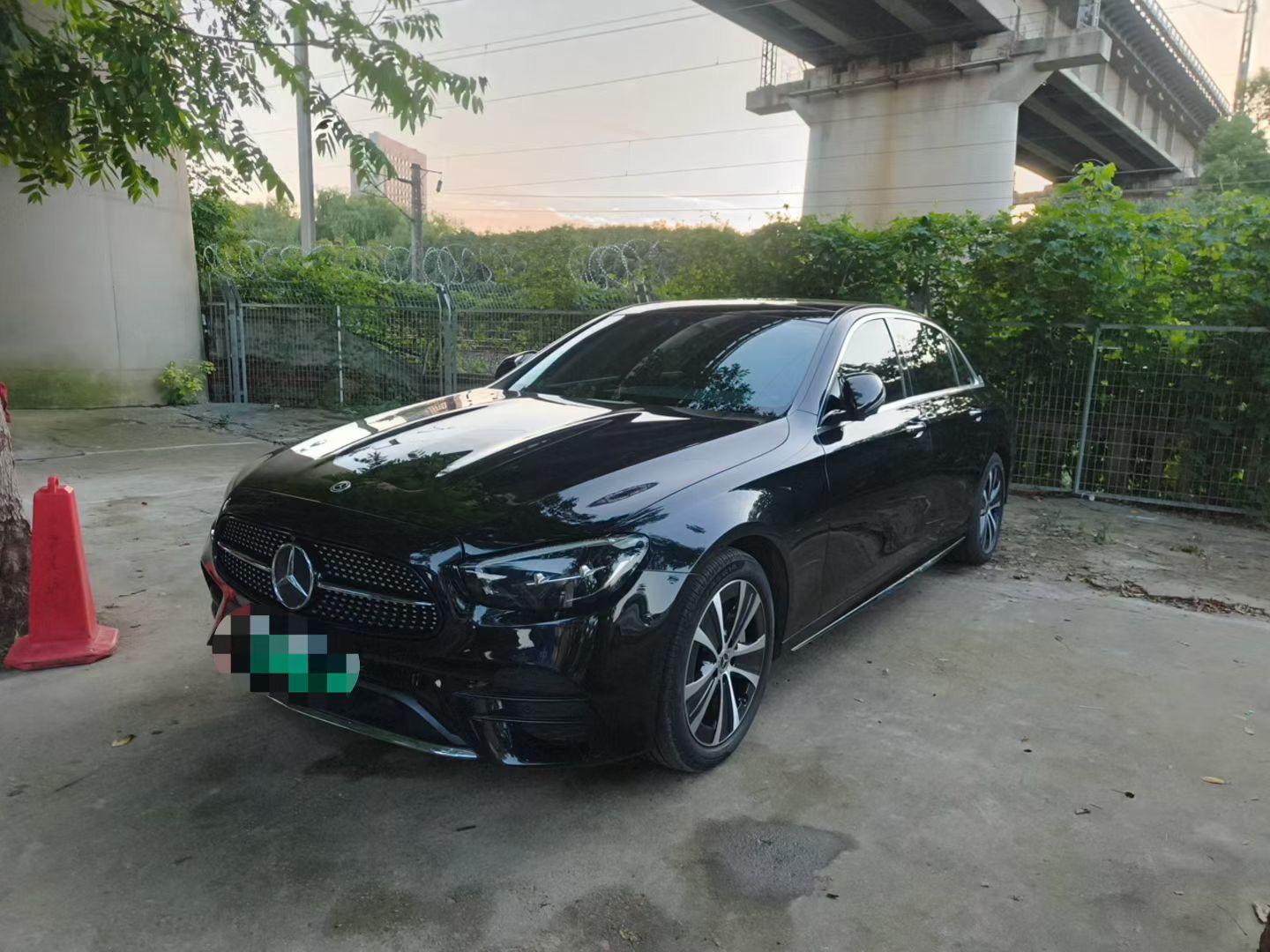 Mercedes Class-E E 350 e L Sport Sedan 2021