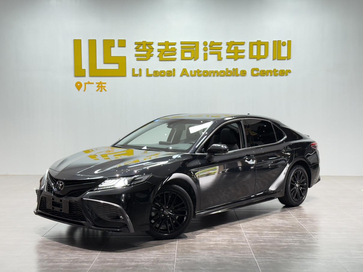Toyota Camry S Knight 2023